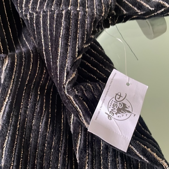 Walt Disney World 50th Anniversary Hoodie - Picture 7 of 7